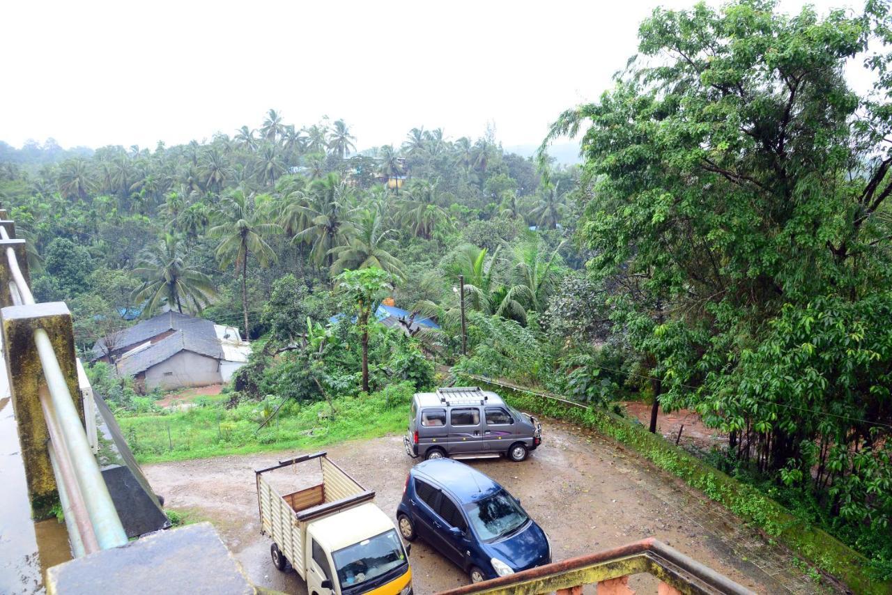 Sri Ranga Homestay Māvingundi Екстериор снимка